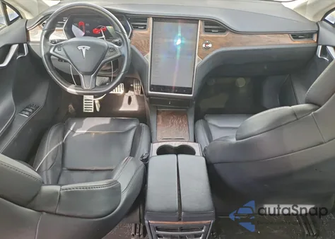 2018 Tesla Model S из США, поврежденный, VIN 5YJSA1E27JF281402